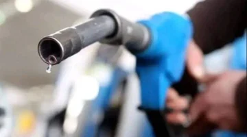 تحديثات الأسعار.. قائمة أسعار البنزين والسولار في محطات الوقود خلال تعاملات الجمعة